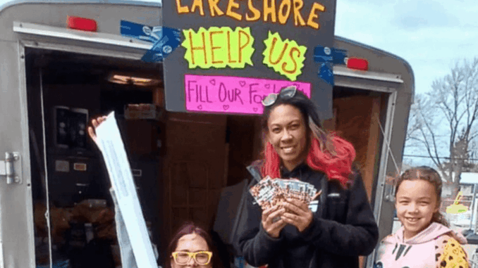 Lakeshore Helping Lakeshore – 2nd Annual Spring Food Driveat 12.22.56