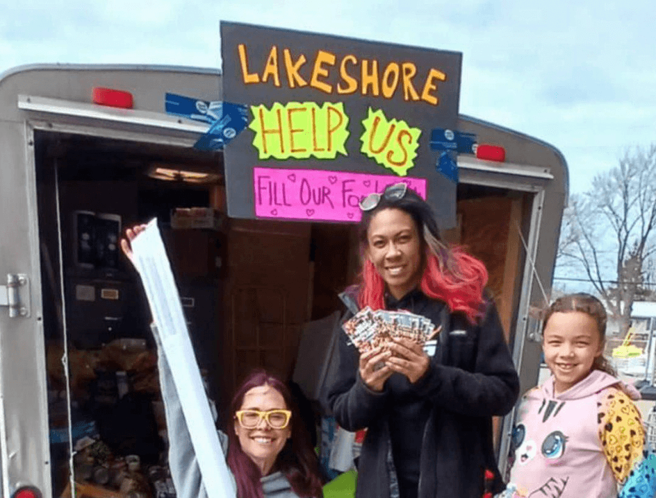Lakeshore Helping Lakeshore – 2nd Annual Spring Food Driveat 12.22.56