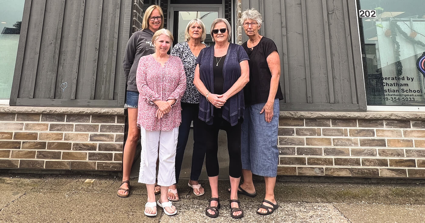 Thrift shopping supports local charities